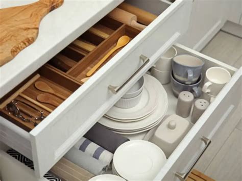 easy to clean cabinet hardware